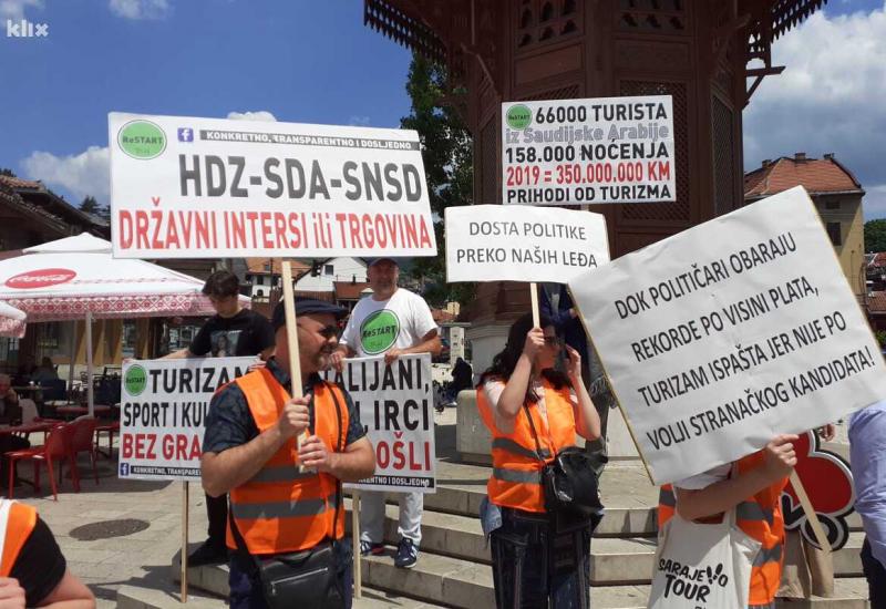 Prosvjed turističkih djelatnika - Nakon hercegovačkih i sarajevski turistički radnici na ulicama
